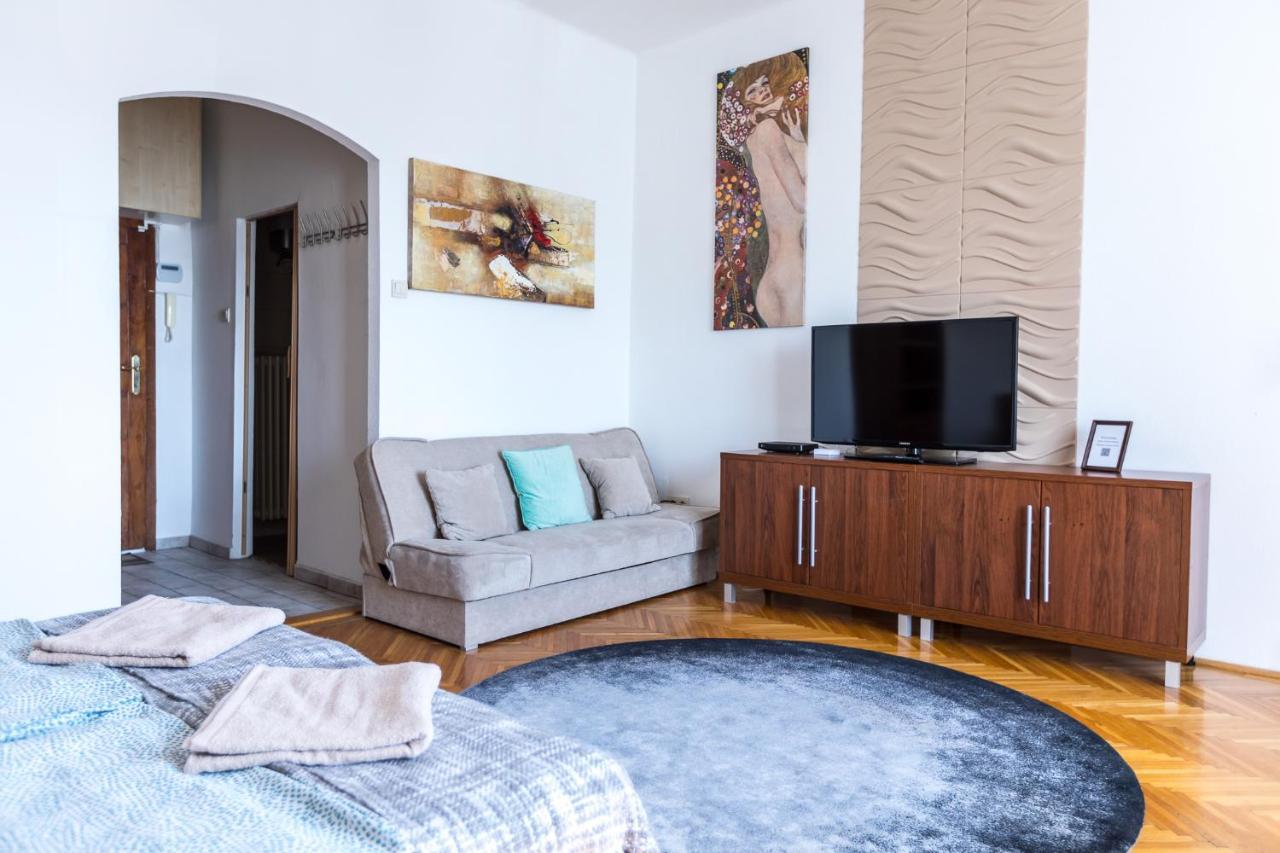 Danube Apartment Budapest Esterno foto
