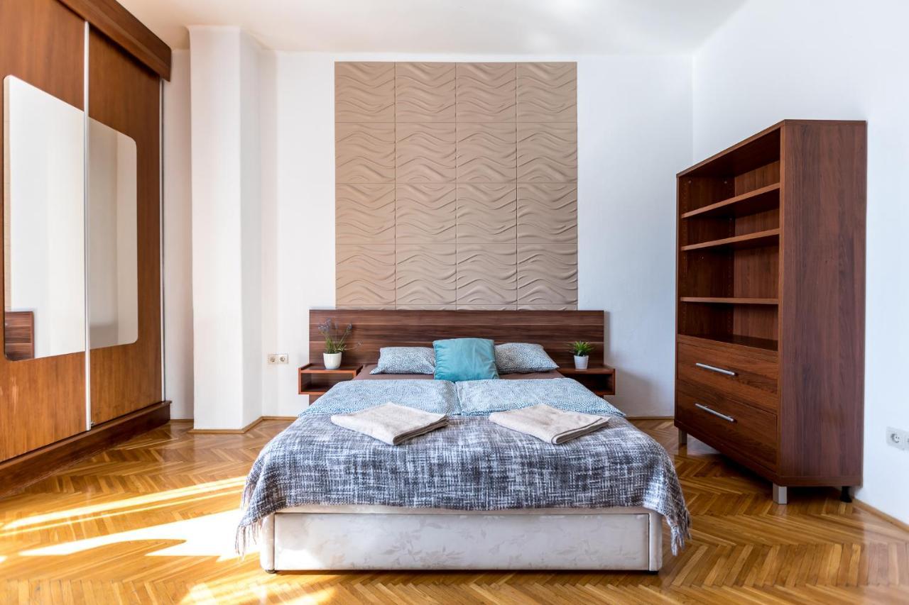 Danube Apartment Budapest Esterno foto